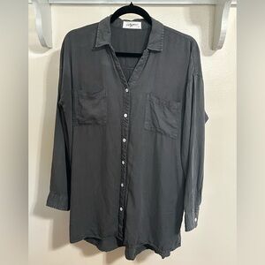 Carly Jean Los Angeles charcoal Button-Up Top